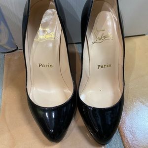 Christian Louboutin black patent jewel pumps37